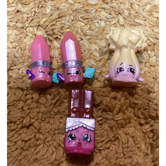 Shopkins Season 3 Three & Display Cabinet Lot 36 Of Figures Moose Toys Animated - Picture 12 of 12